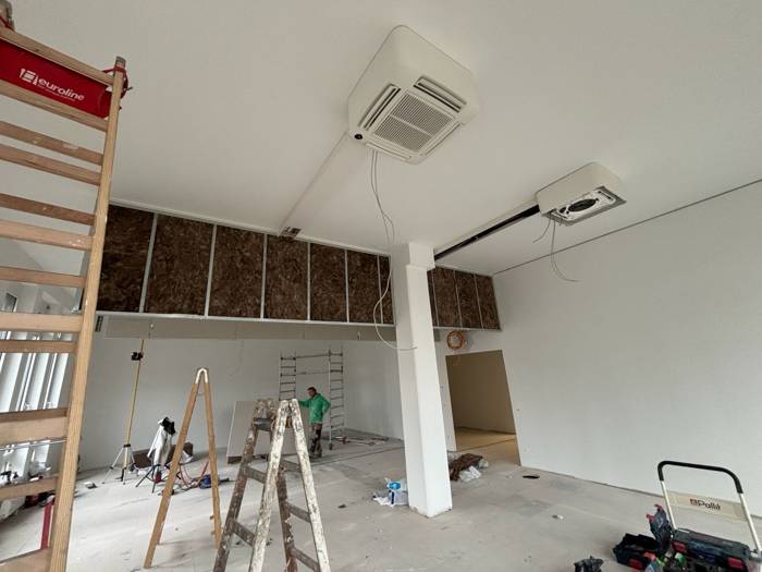 Abkofferung unter der Decke